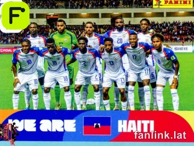 Team Photo #HAI13 — Lámina Panini FIFA World Cup 2026
